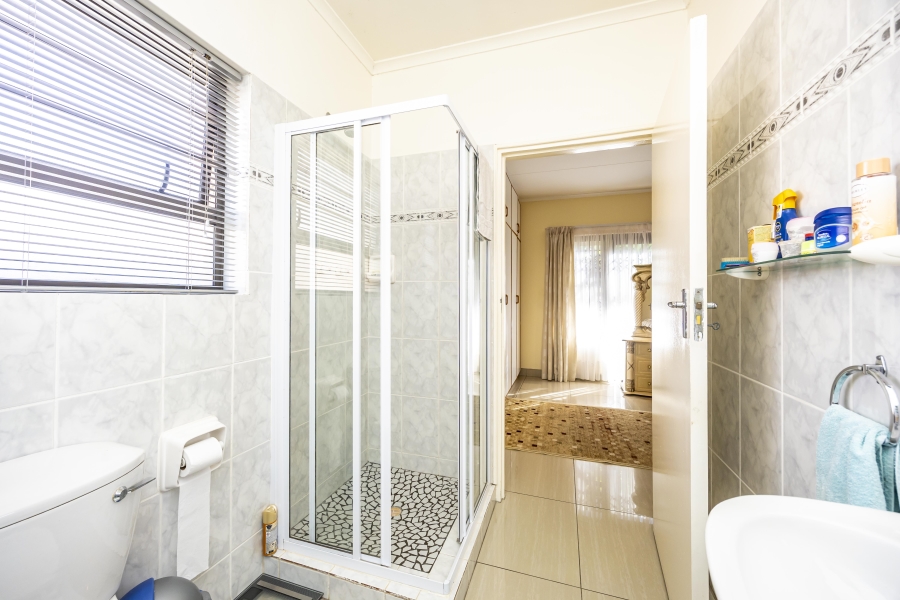 3 Bedroom Property for Sale in Beacon Bay Eastern Cape